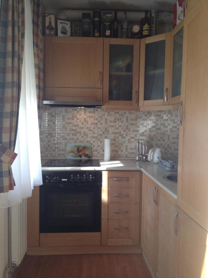 Apartment Kisvolgy Егер Екстериор снимка